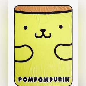 Sold! Nwt* Sanrio PomPompurin 45 x 60 fleece soft throw blanket